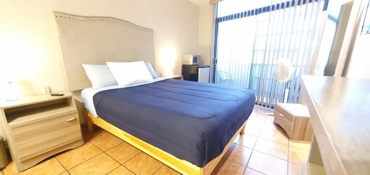Hospedaje Ggg Ensenada Bagian luar foto